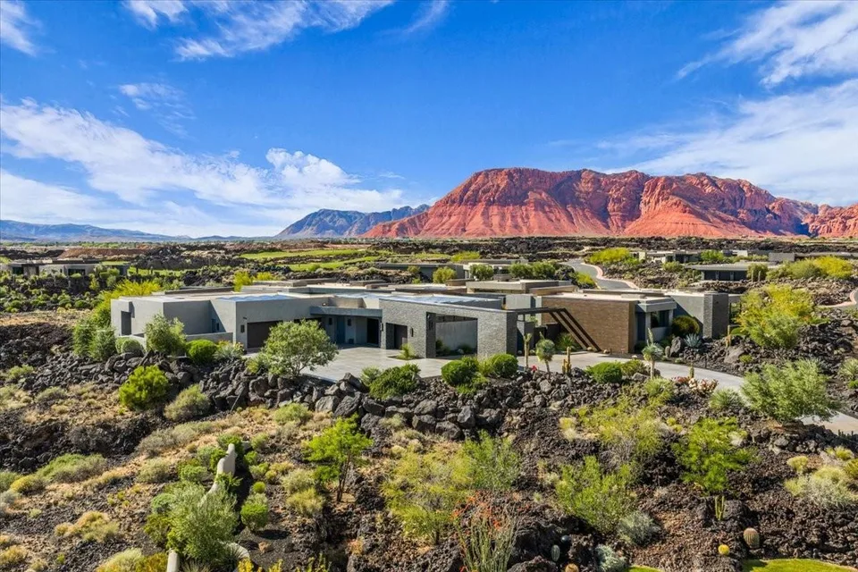 Home in Entrada